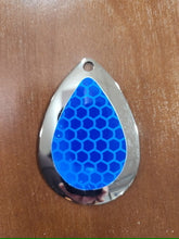 Load image into Gallery viewer, Spinn Teaser Muskie Lure - Muskie Getters