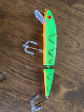 Load image into Gallery viewer, Jointed Crank Bait