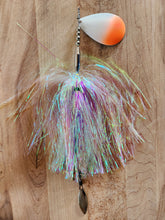 Load image into Gallery viewer, Clear Ice Bucktail - Muskie Getters
