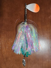 Load image into Gallery viewer, Clear Ice Bucktail - Muskie Getters
